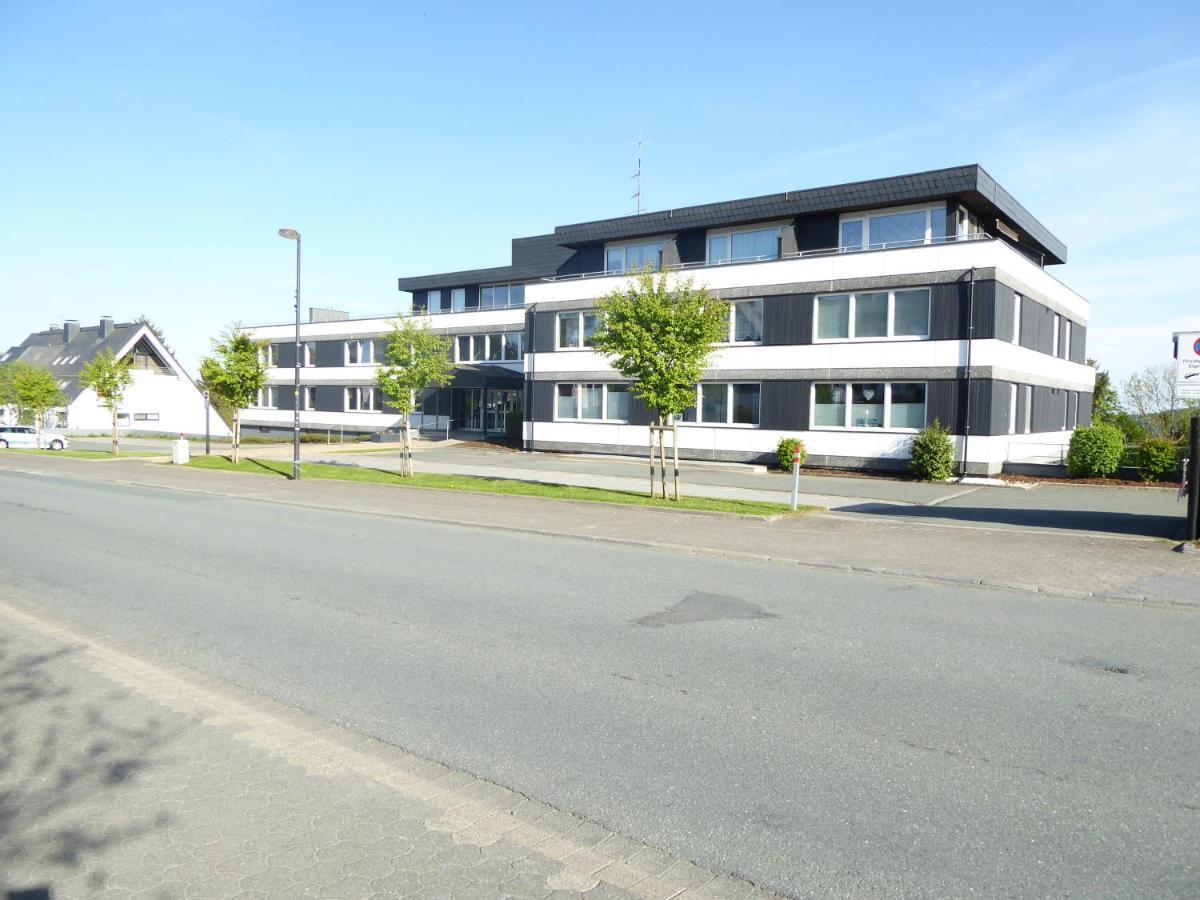 Apartment Citystar Winterberg Ferienwohnung 5 Pers Pool Sauna Ps4 Terrasse Near Bikepark Exterior photo
