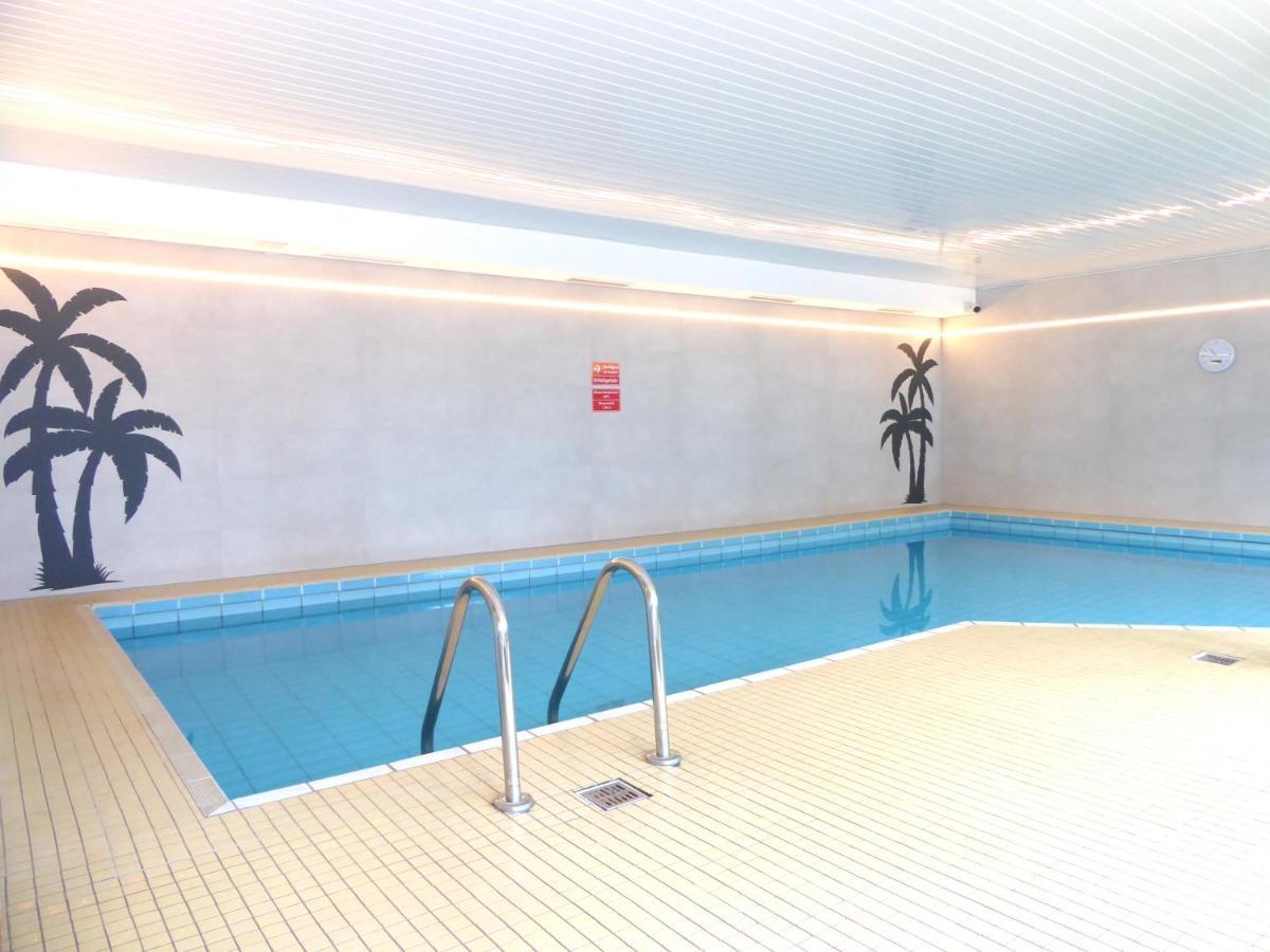 Apartment Citystar Winterberg Ferienwohnung 5 Pers Pool Sauna Ps4 Terrasse Near Bikepark Exterior photo