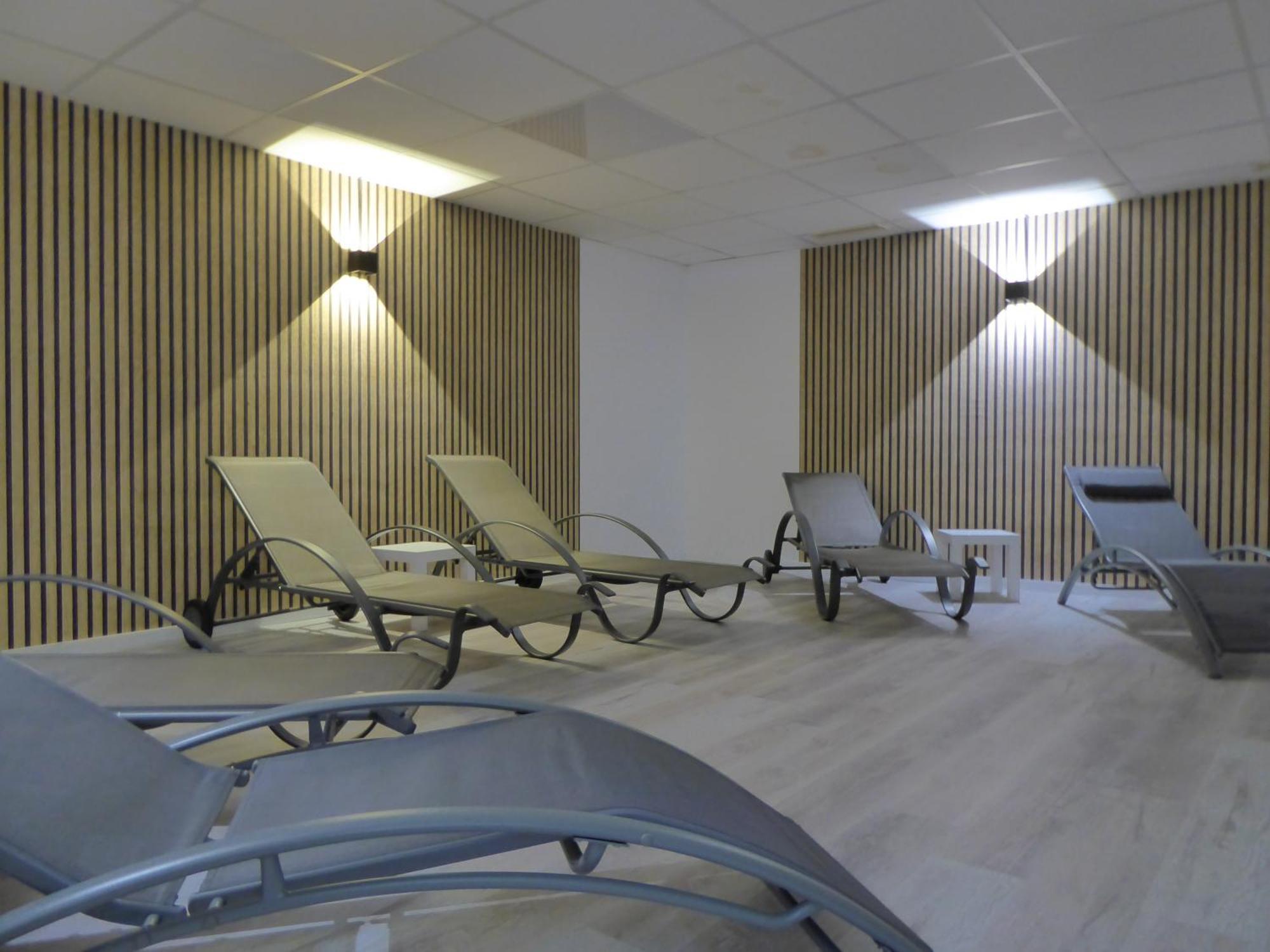 Apartment Citystar Winterberg Ferienwohnung 5 Pers Pool Sauna Ps4 Terrasse Near Bikepark Exterior photo
